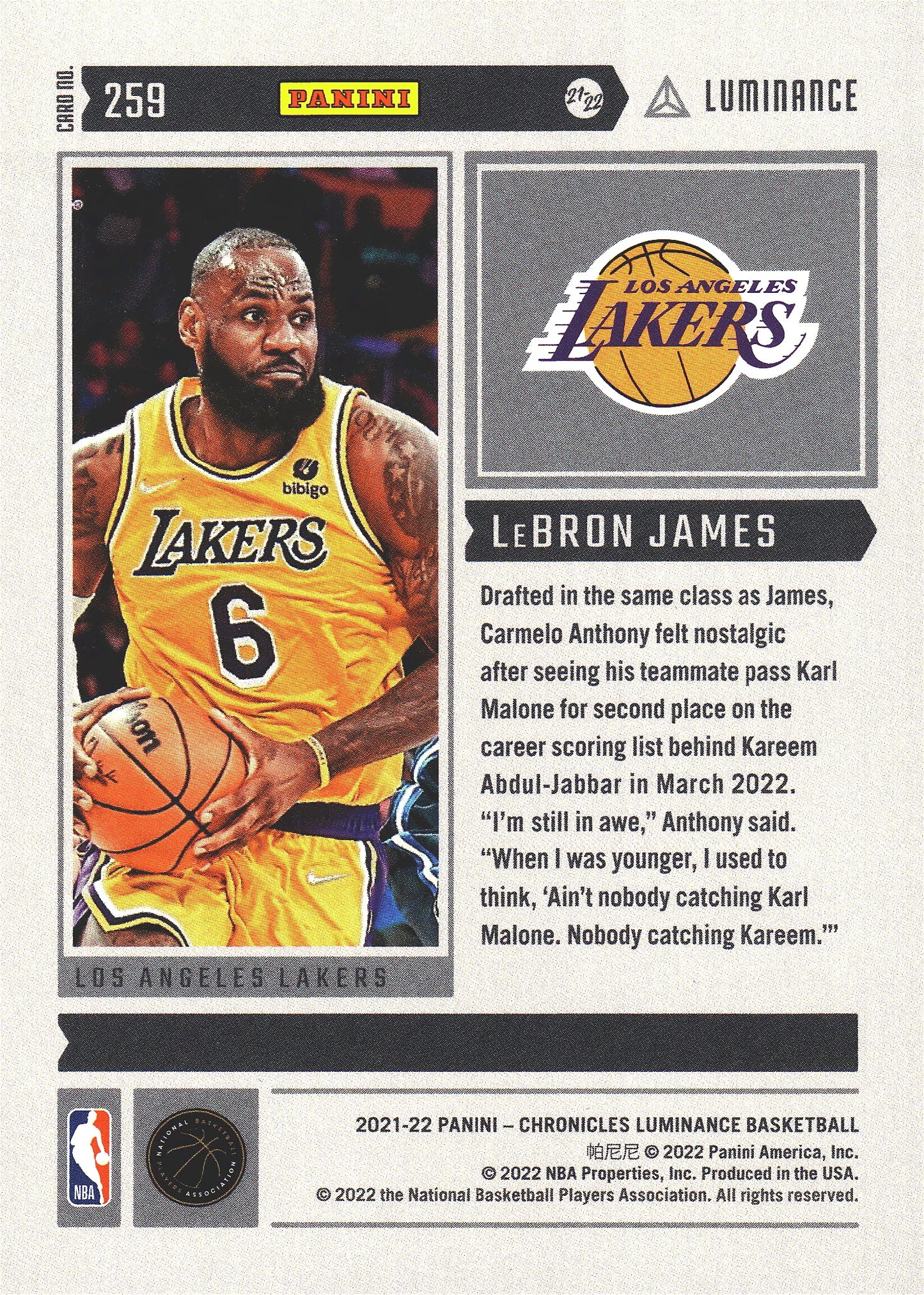2021 Panini Chronicles Luminance Green LeBron James #259 Los Angeles Lakers