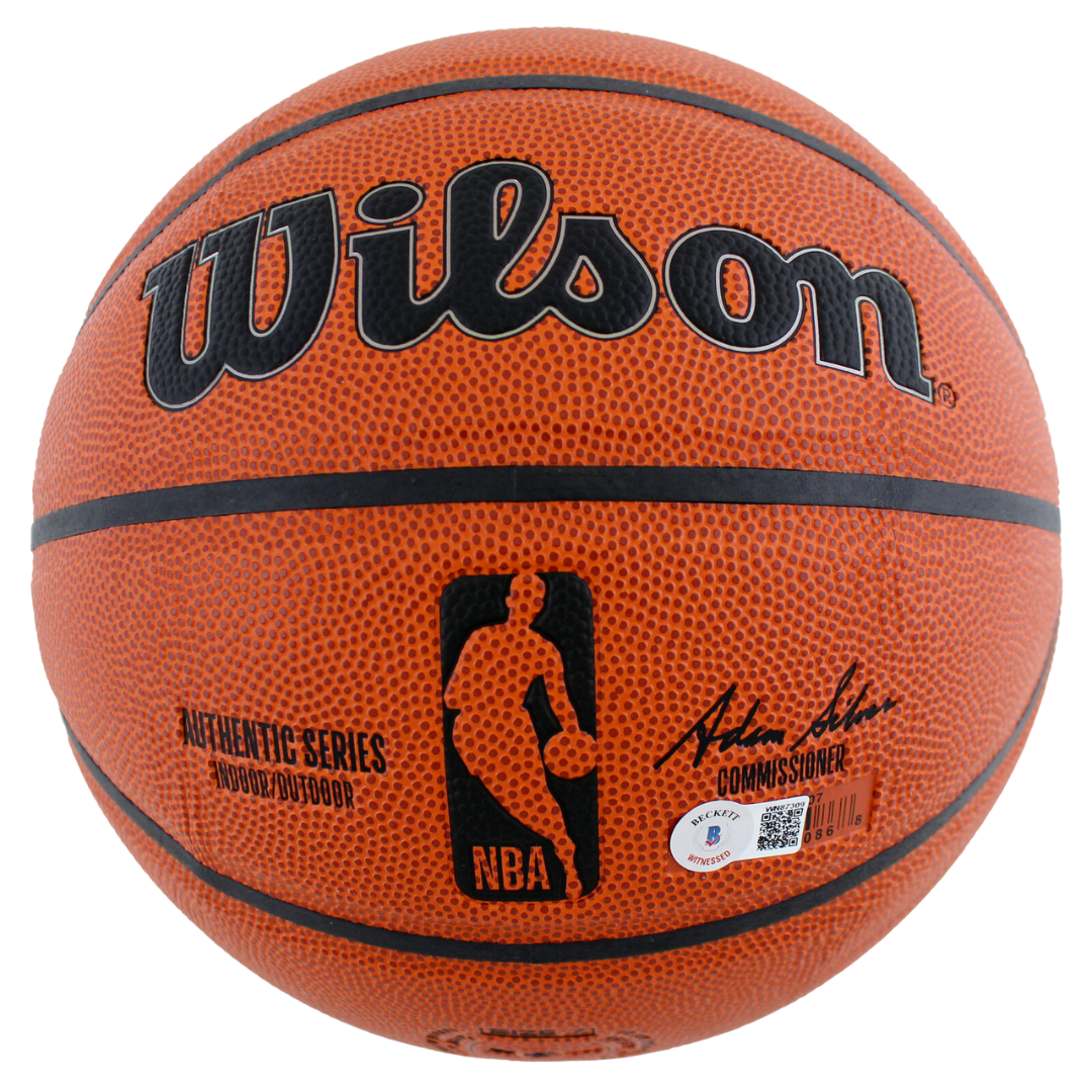 Ballon NBA Wilson signé par Earvin "Magic" Johnson (Beckett)