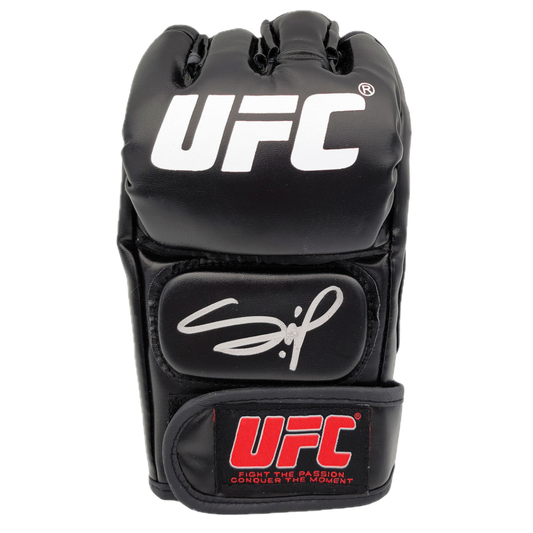 UFC glove signed by Conor McGregor (Beckett)