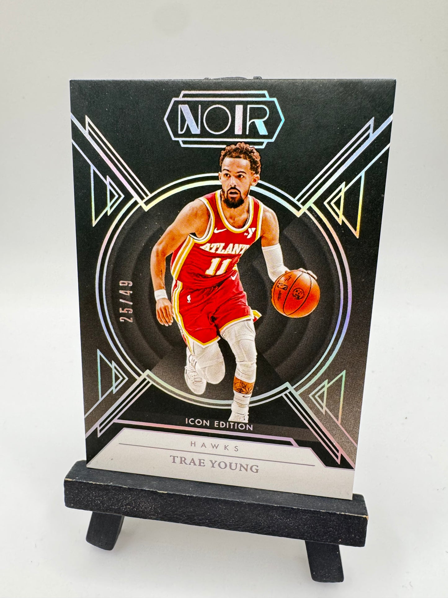 2024 Panini Noir Trae Young /49 #82 Atlanta Hawks