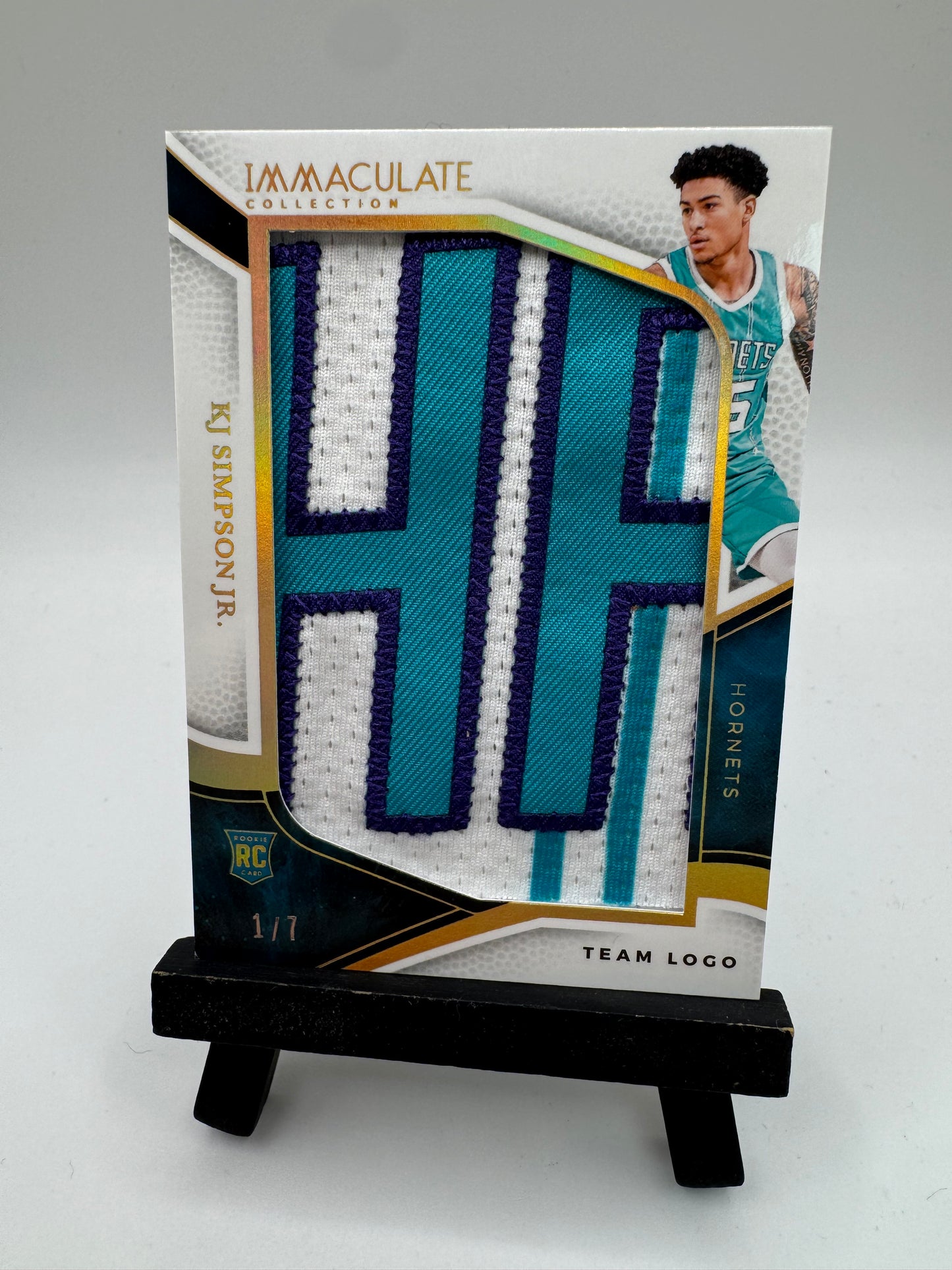 2024 Panini Immaculate Team Logo /7 KJ Simpson RC #JP-KJS Charlotte Hornets