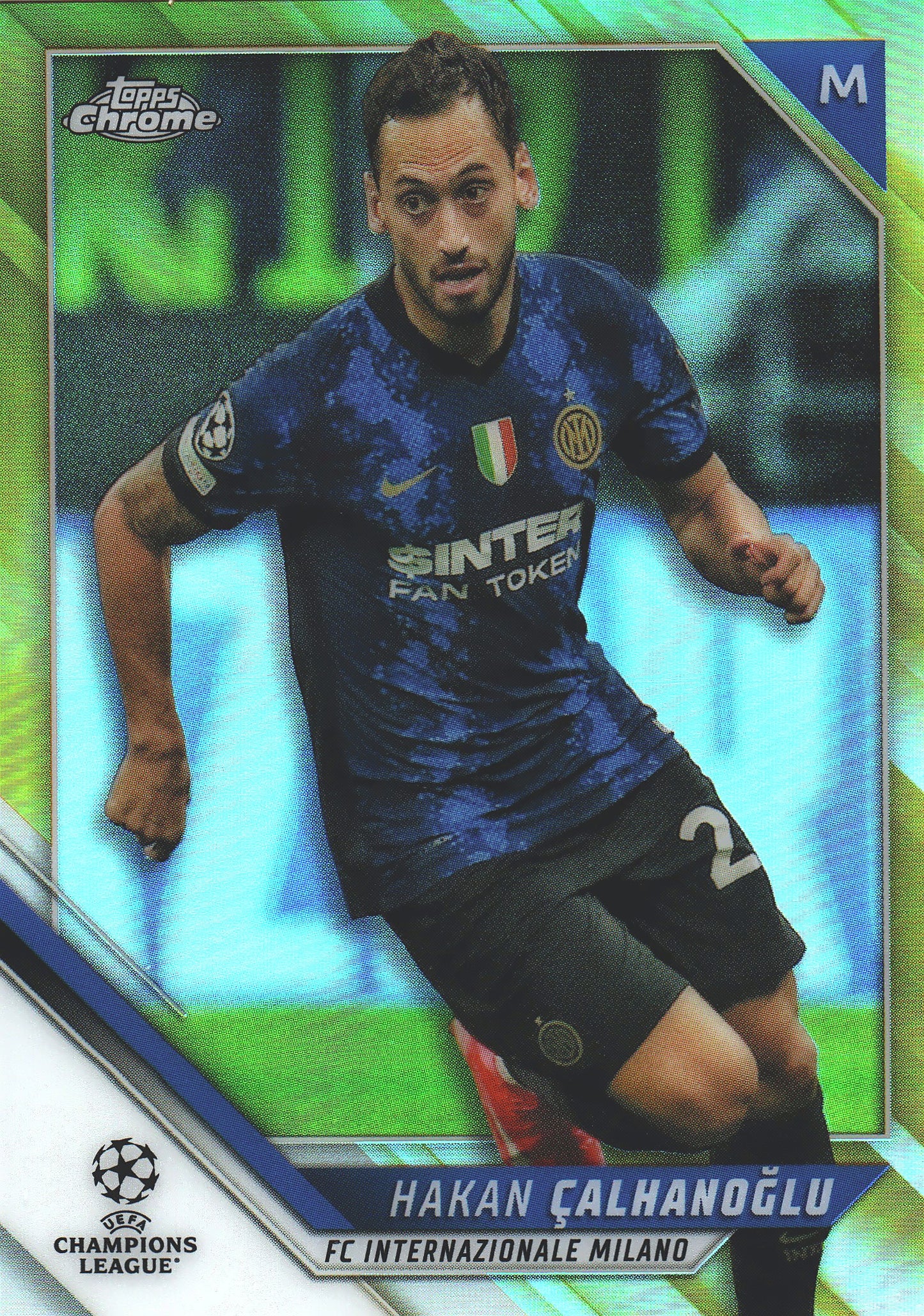 2021 Topps Chrome UCC Gold /50 Hakan Calhanoglu #127 Inter Milan