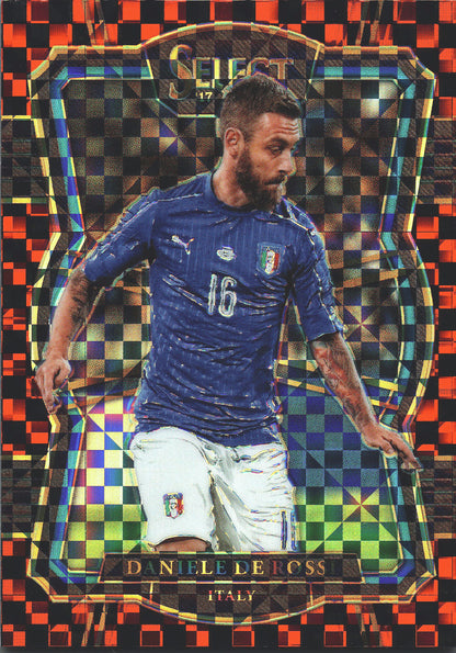 2017 Panini Select Daniele De Rossi #152 Italie SP Red Checkerboard