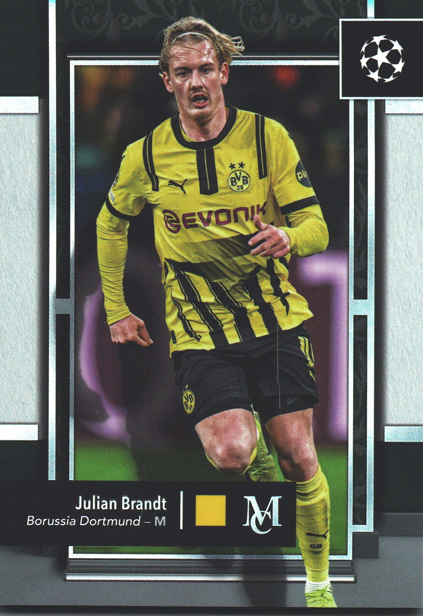 2024 Topps Museum UCC Julian Brandt #88 Borussia Dortmund