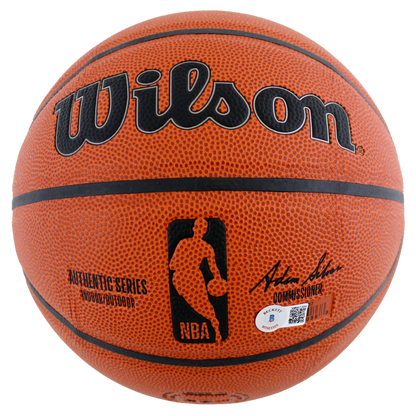 Ballon NBA Wilson signé par Earvin "Magic" Johnson (Beckett)