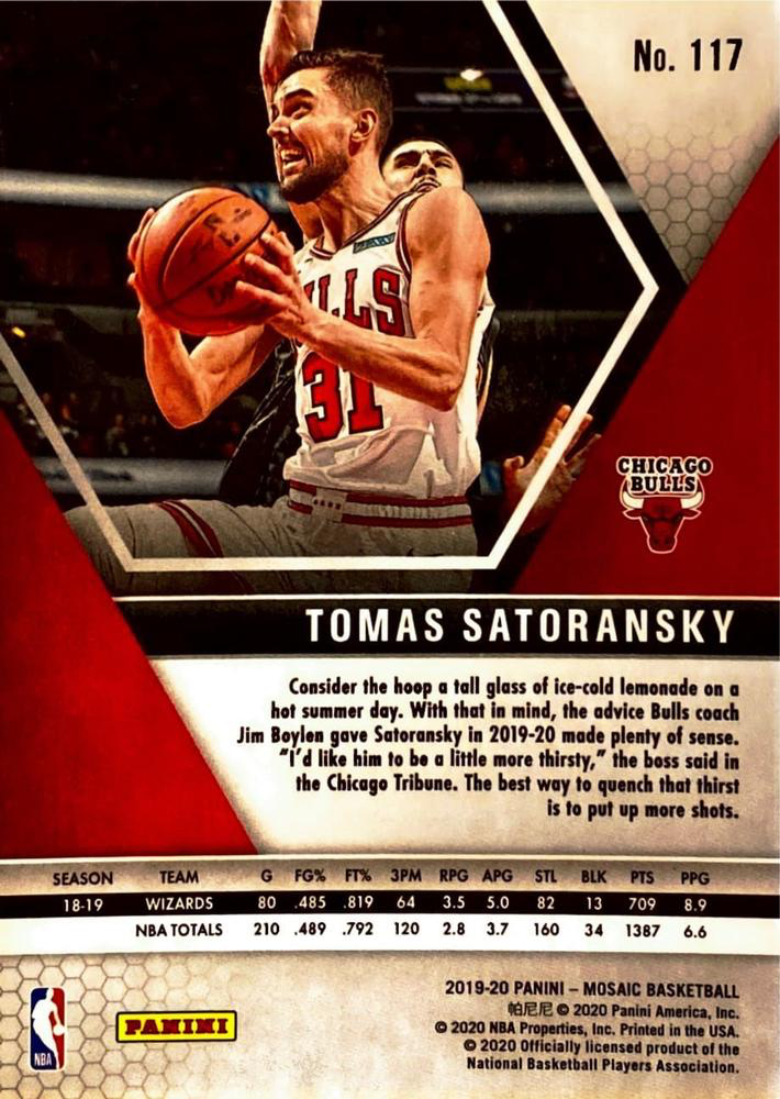 2019 Panini Mosaic Tomas Satoransky #117 Chicago Bulls