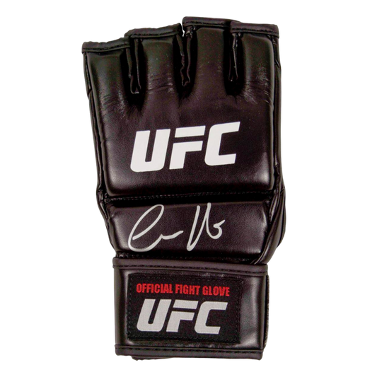 UFC glove signed by Conor McGregor (Beckett)