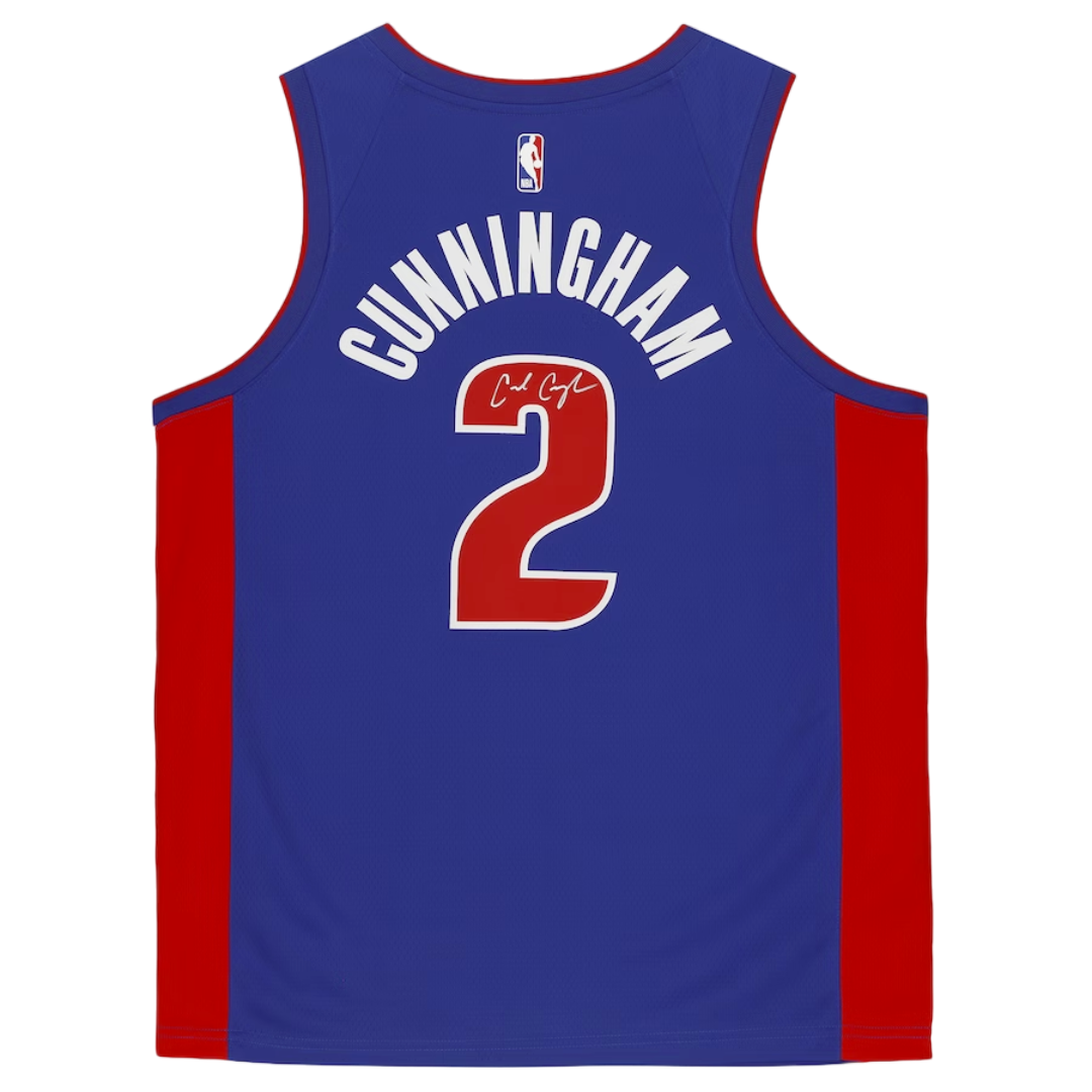 Detroit Pistons Nike Swingman Jersey signed by Cade Cunningham (Fanatics)